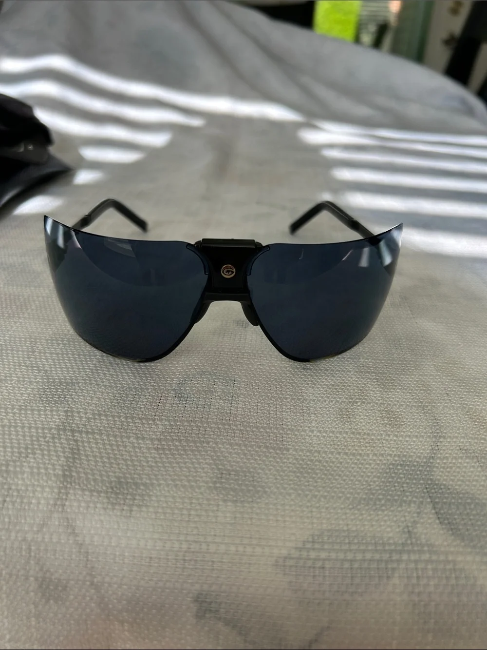Gargoyles Shield Sunglasses ANSI Z87.1 Black Plastic Frame Blue Lenses w/ Case